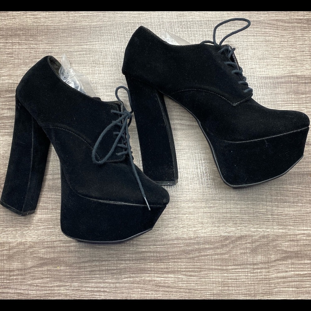 Chunky Heel Ankle Booties